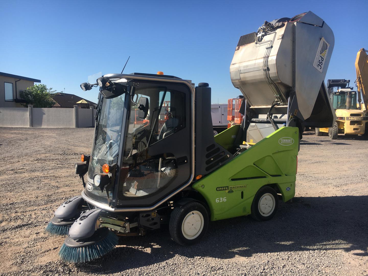 ./imagenes/INVOICE/2019/16872/BARREDORA TENNANT GREEN MACHINE (45).JPG